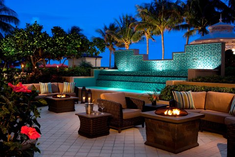 Outdoor Patio - Fire Pits & Waterfall