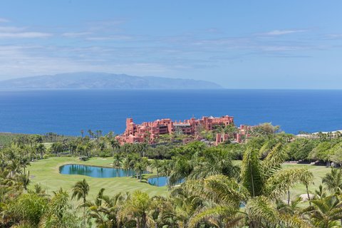 Resort Exterior Golf Course