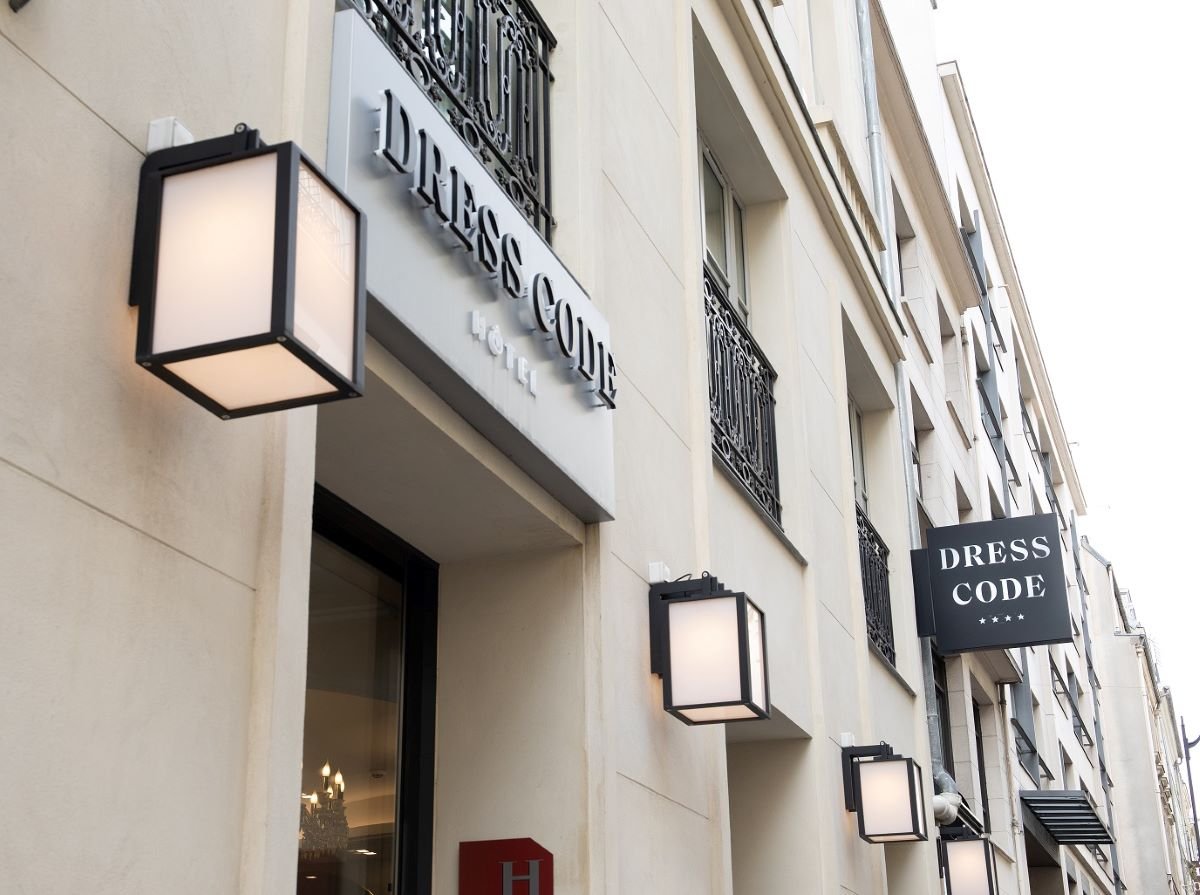 Dress Code Hotel