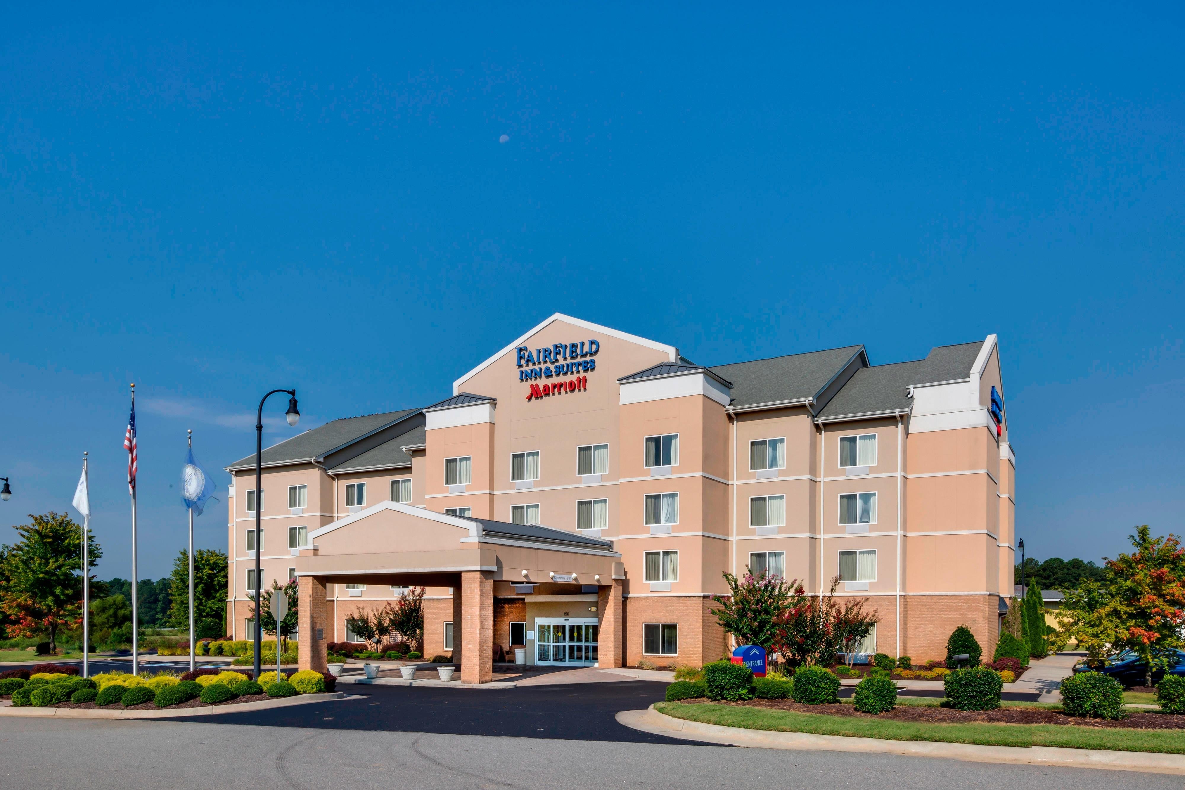 Fairfield Inn & Suites by Marriott