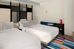 Aloft, Guest room, 2 Queen, Limited view