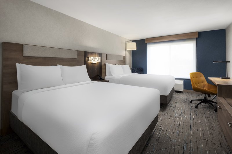 2 QUEEN BEDS NONSMOKING