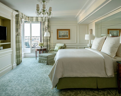 Premier Suite