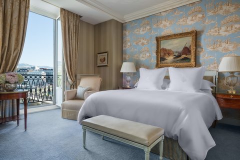 Leman Suite Bedroom