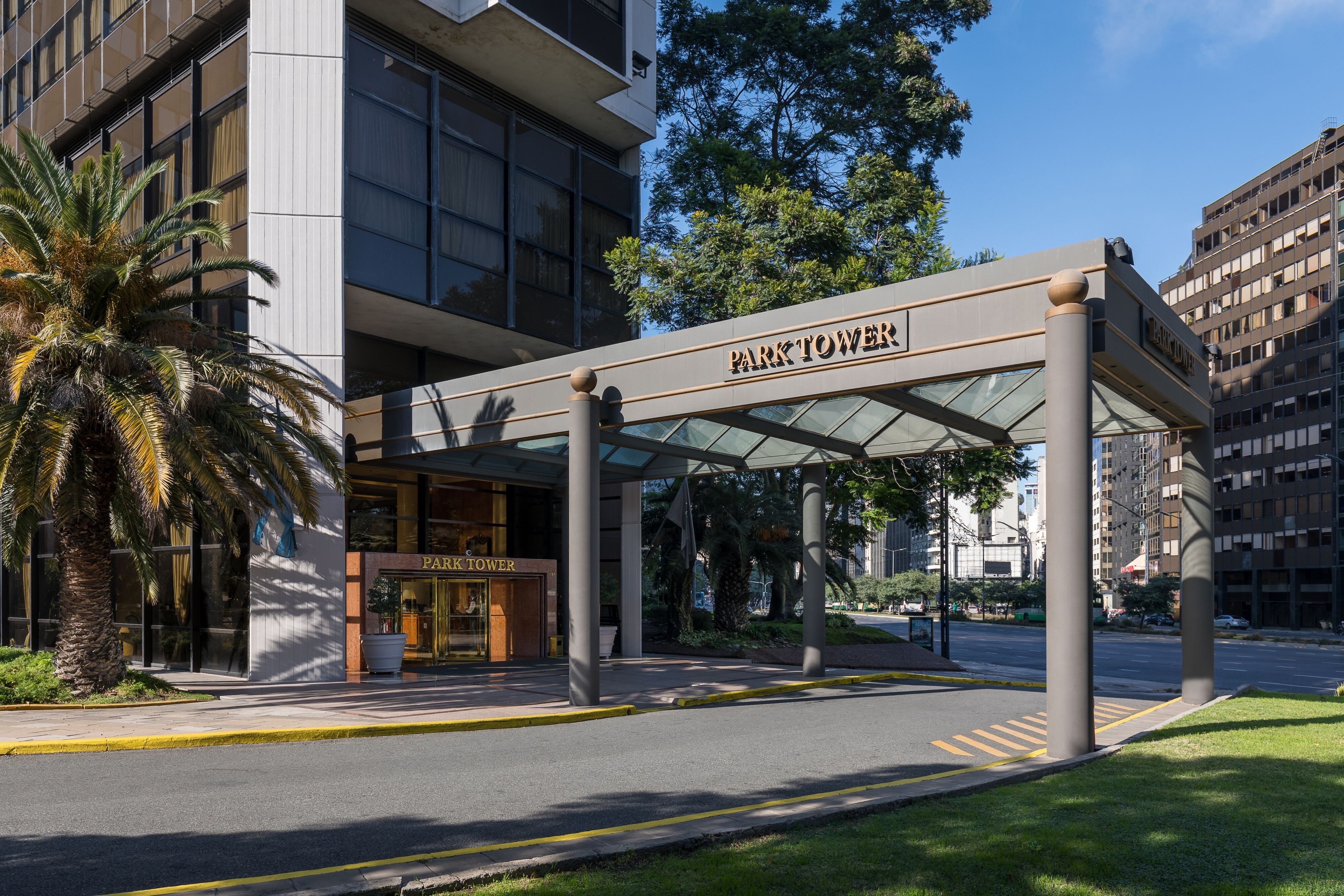 Park Tower, a Luxury Collection Hotel