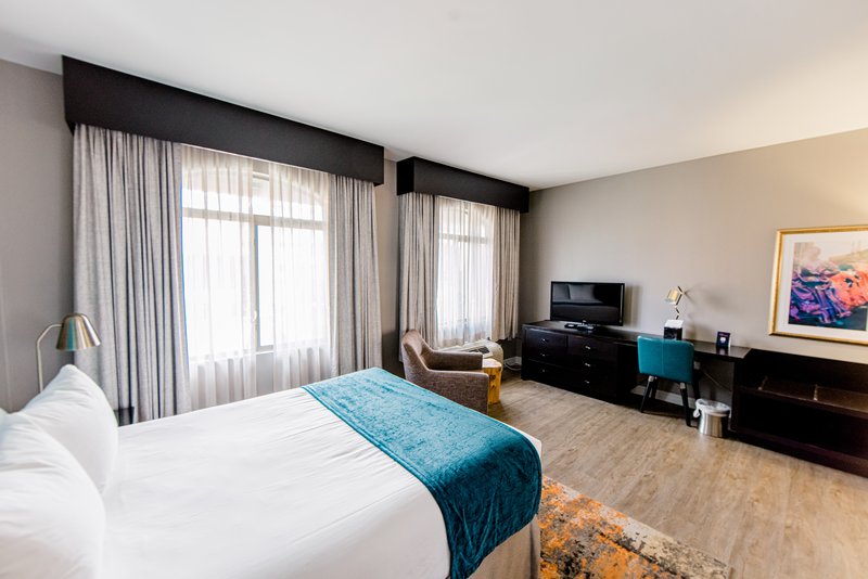 HOTEL INDIGO RIVERWALK AREA