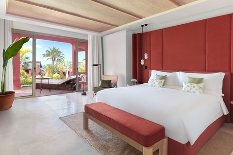 The Retreat One Bedroom Suite, Resort View,