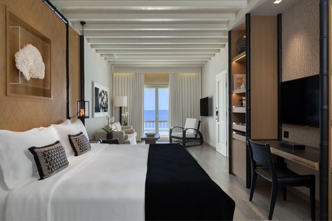 Resort Sea View Suite