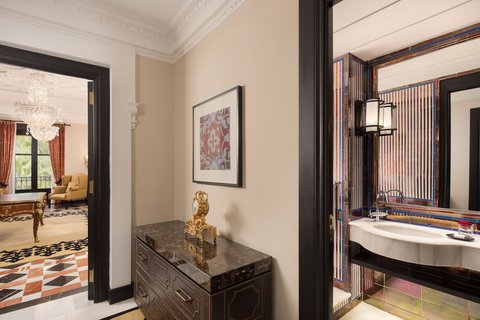 Victoria Eugenia Suite
