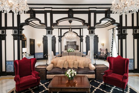 Royal Suite - Living Room