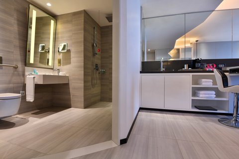 Wonderful Guest Bathroom