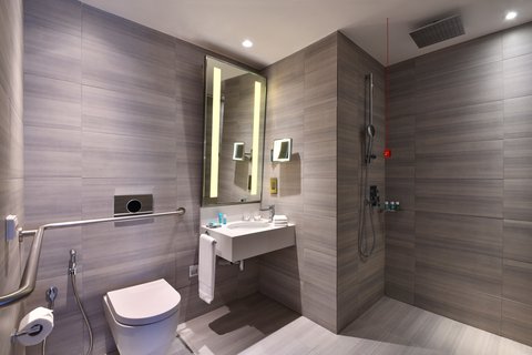 Wonderful Guest Bathroom