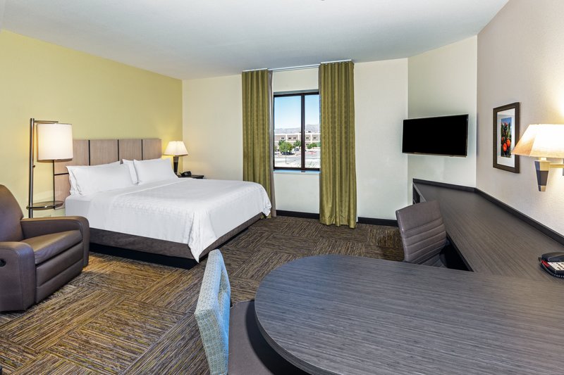 Candlewood Suites – Military Building 11193