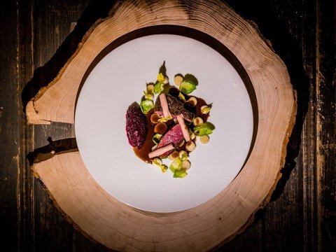 Gasthof Zur Weissach Plate