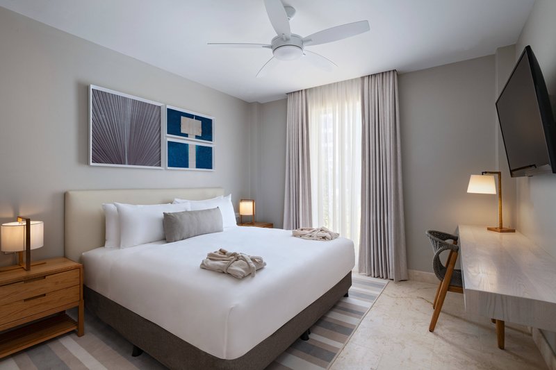 Three-Bedroom Beachfront Villa - Guest Bedroom