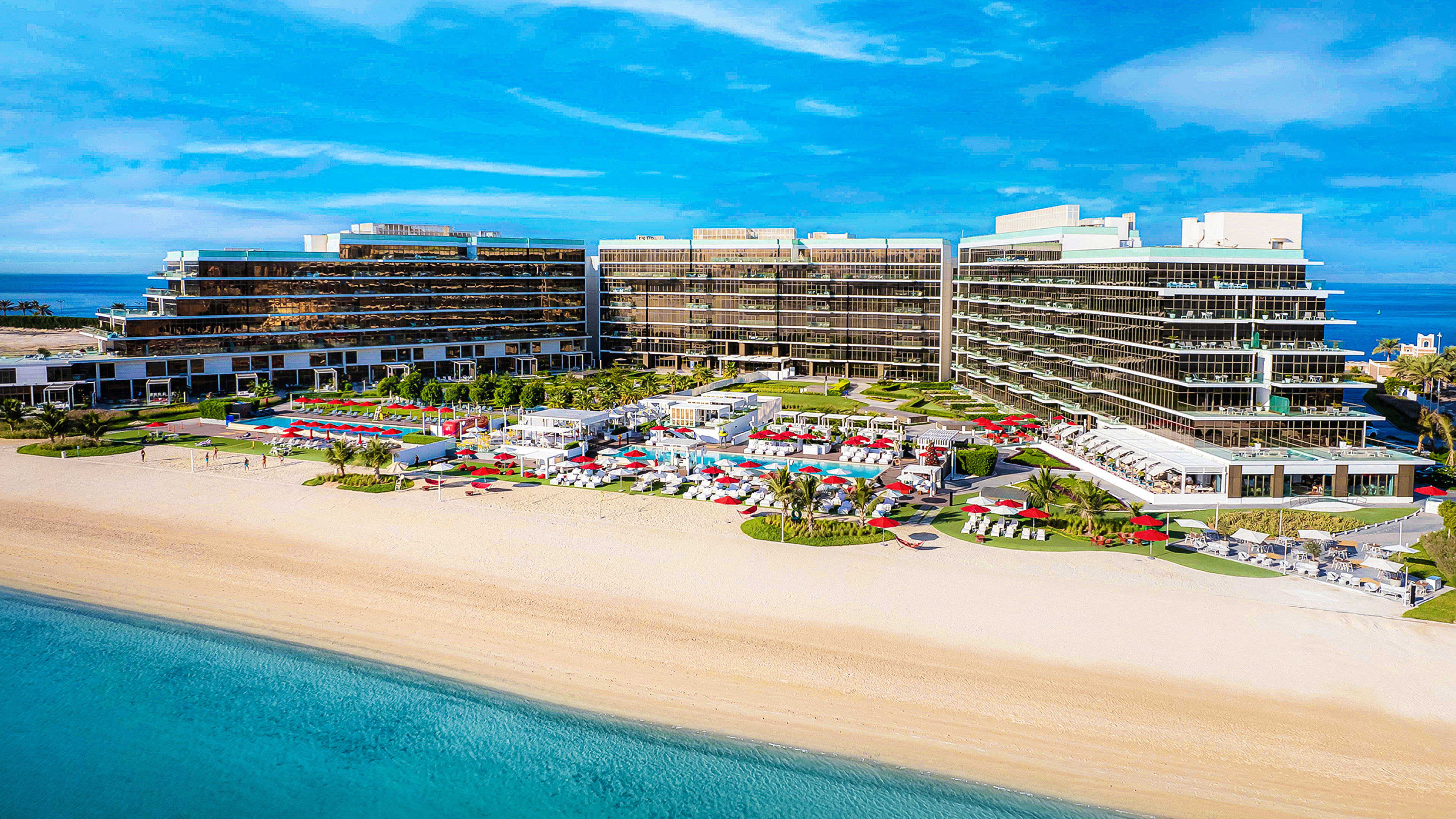 Th8 Palm Dubai Beach Resort