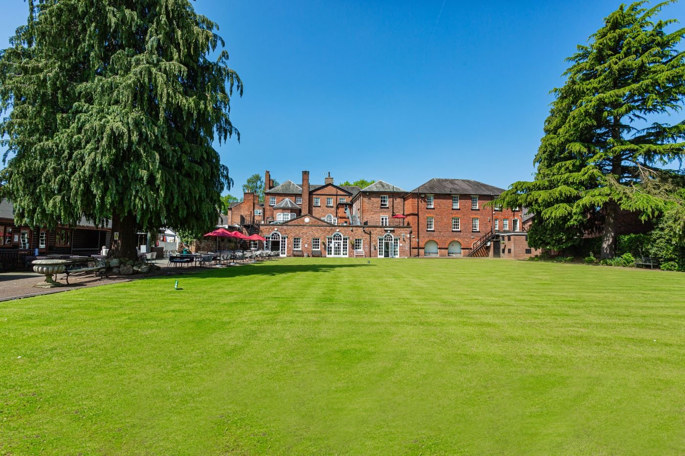 Wynnstay Hotel & Spa