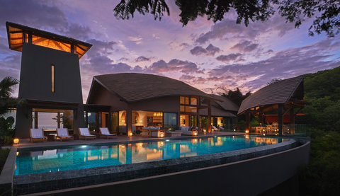 Casa del Mar evening loook