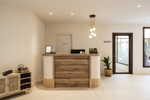 Spa lobby