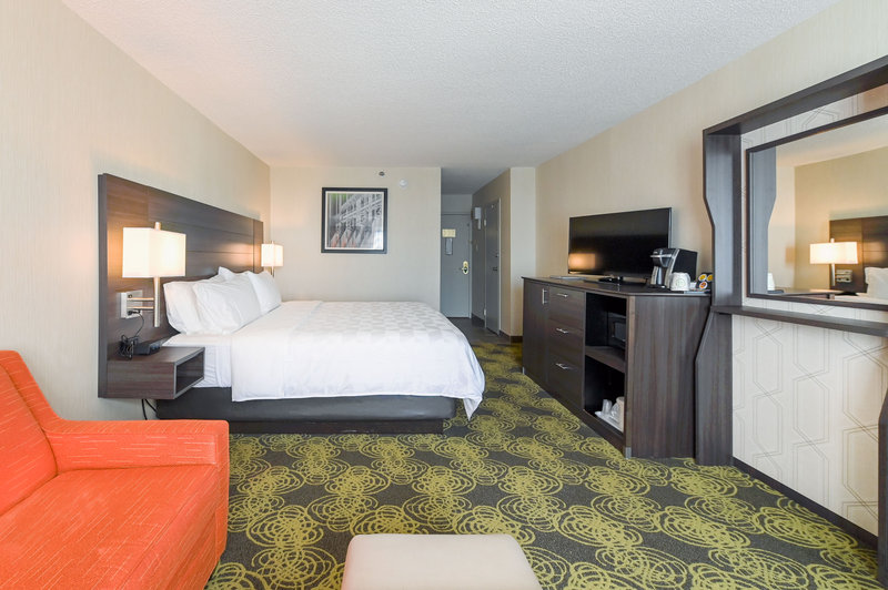 HOLIDAY INN CHARLOTTESVILLE-UNIVERSITY AREA