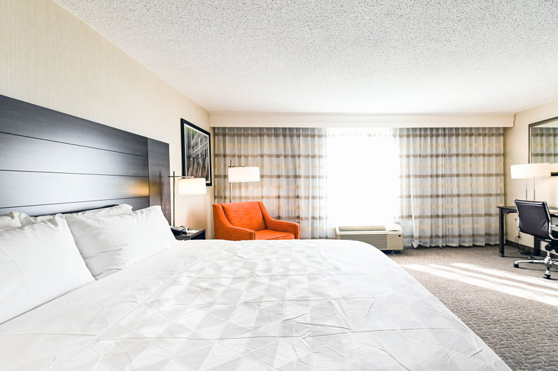 HOLIDAY INN CHARLOTTESVILLE-UNIVERSITY AREA