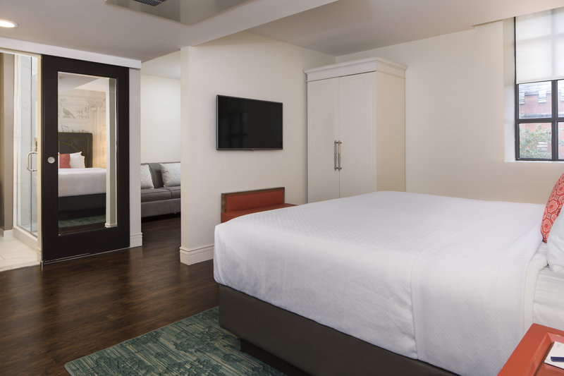 Hotel Indigo Baltimore Downtown