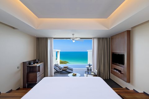 Premium Suite mit einem Schlafzimmer und Meer- und Poolblick