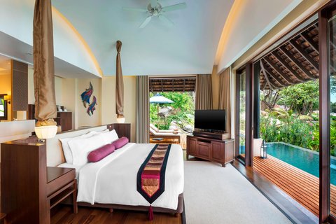 Tropical Pool Villa