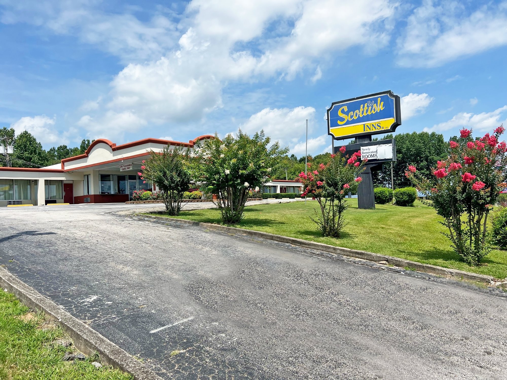Scottish Inn