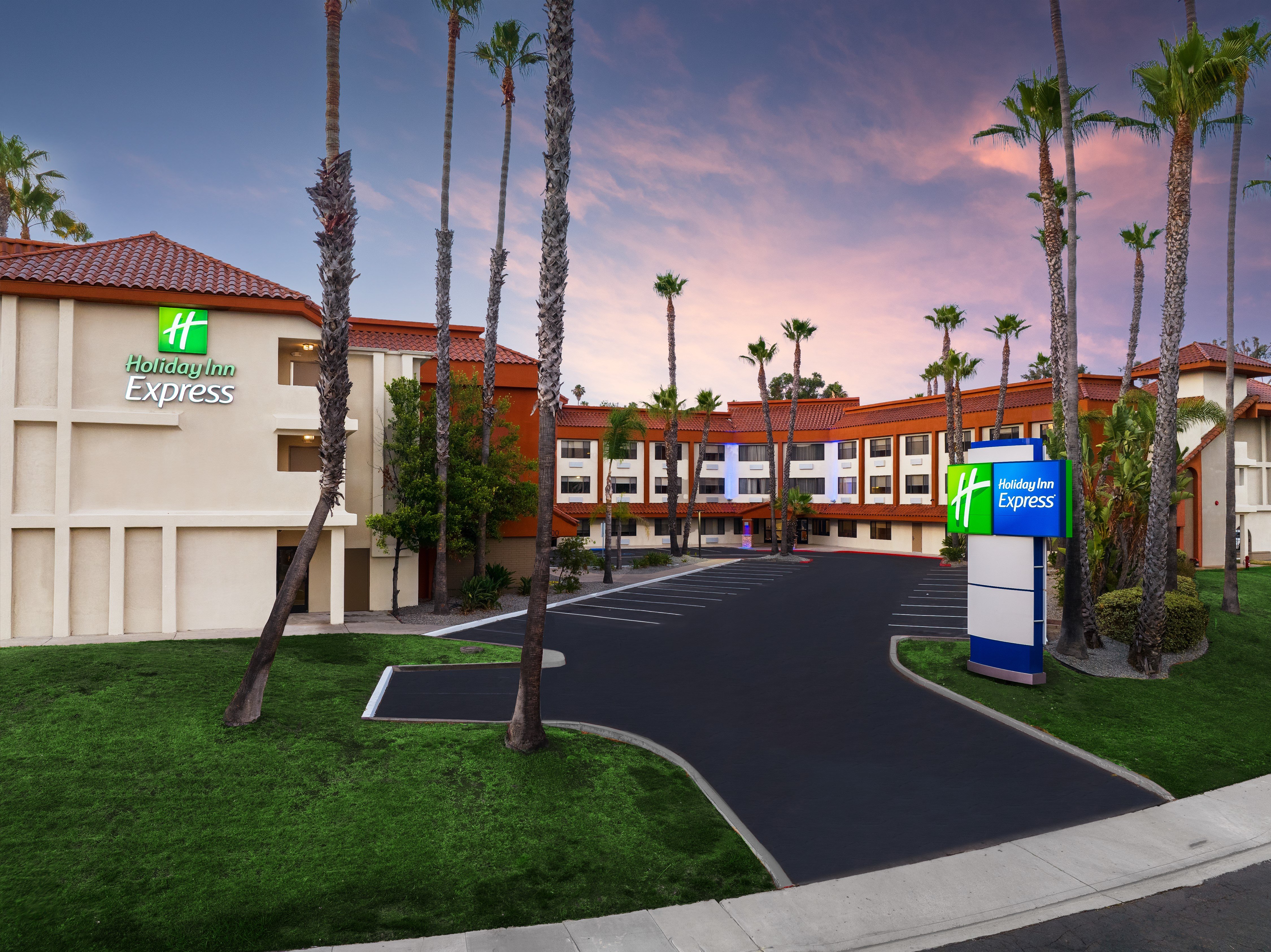 Holiday Inn Express La Mesa