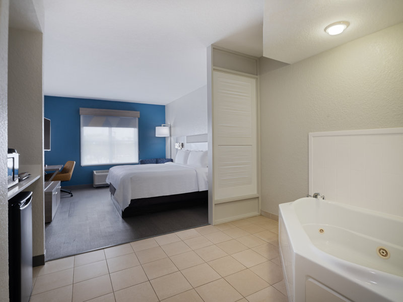 Holiday Inn Express LAKELAND NORTH