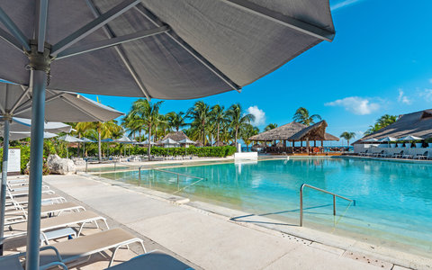 Disfruta de Presidente Intercontinental con un Day Pass en Cancún