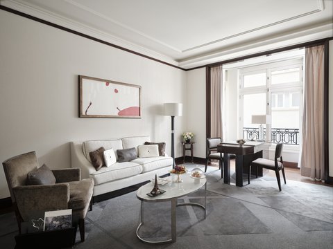 Superior Suite Living Room