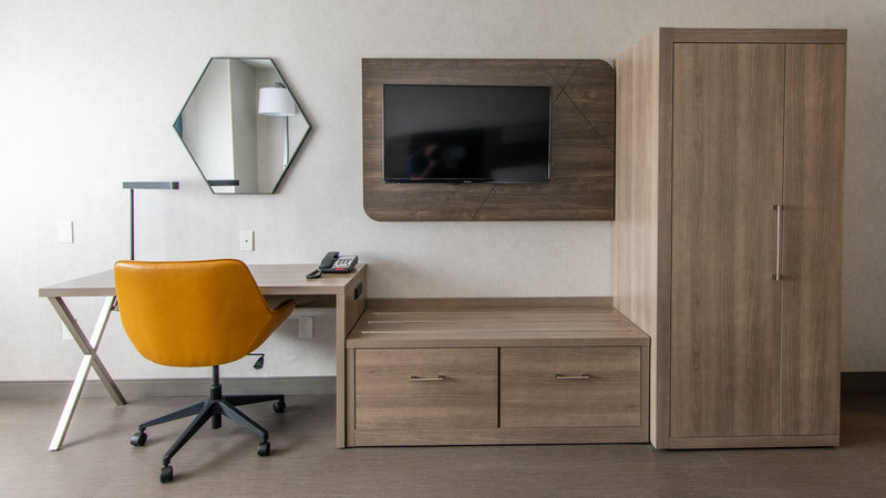 HOLIDAY INN EXPRESS OAKDALE