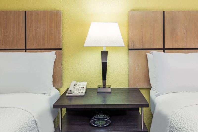 CANDLEWOOD SUITES TYLER