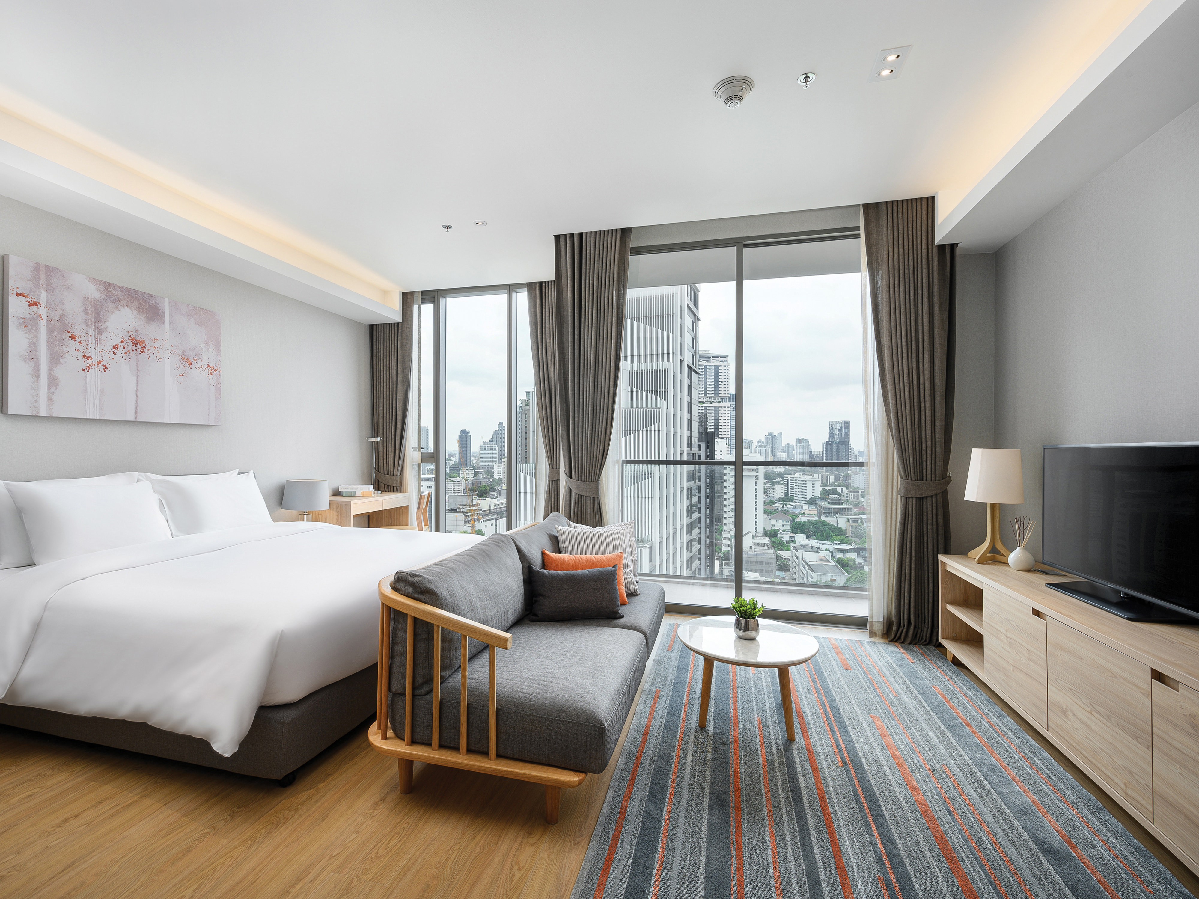 Oakwood Suites Bangkok