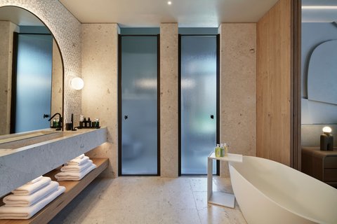 EWOW Villa - Bathroom