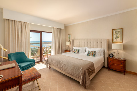 Deluxe Suite Bedroom