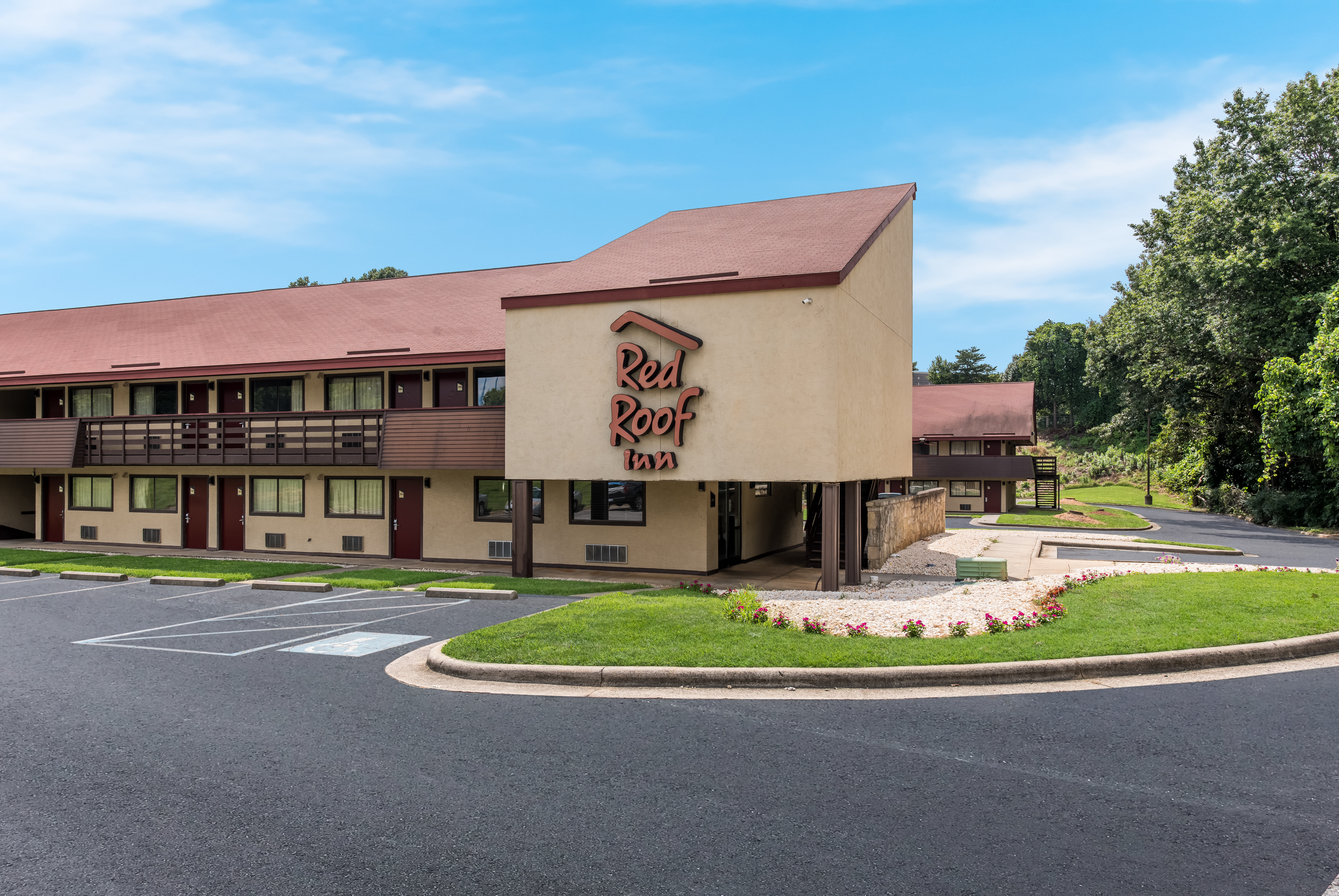Red Roof Inn Hickory