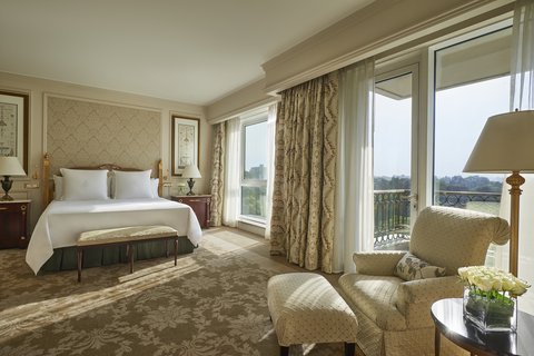City Suite Bedroom