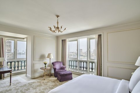 Premier Nile Room