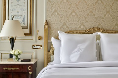 Diplomatic Suite Bedroom