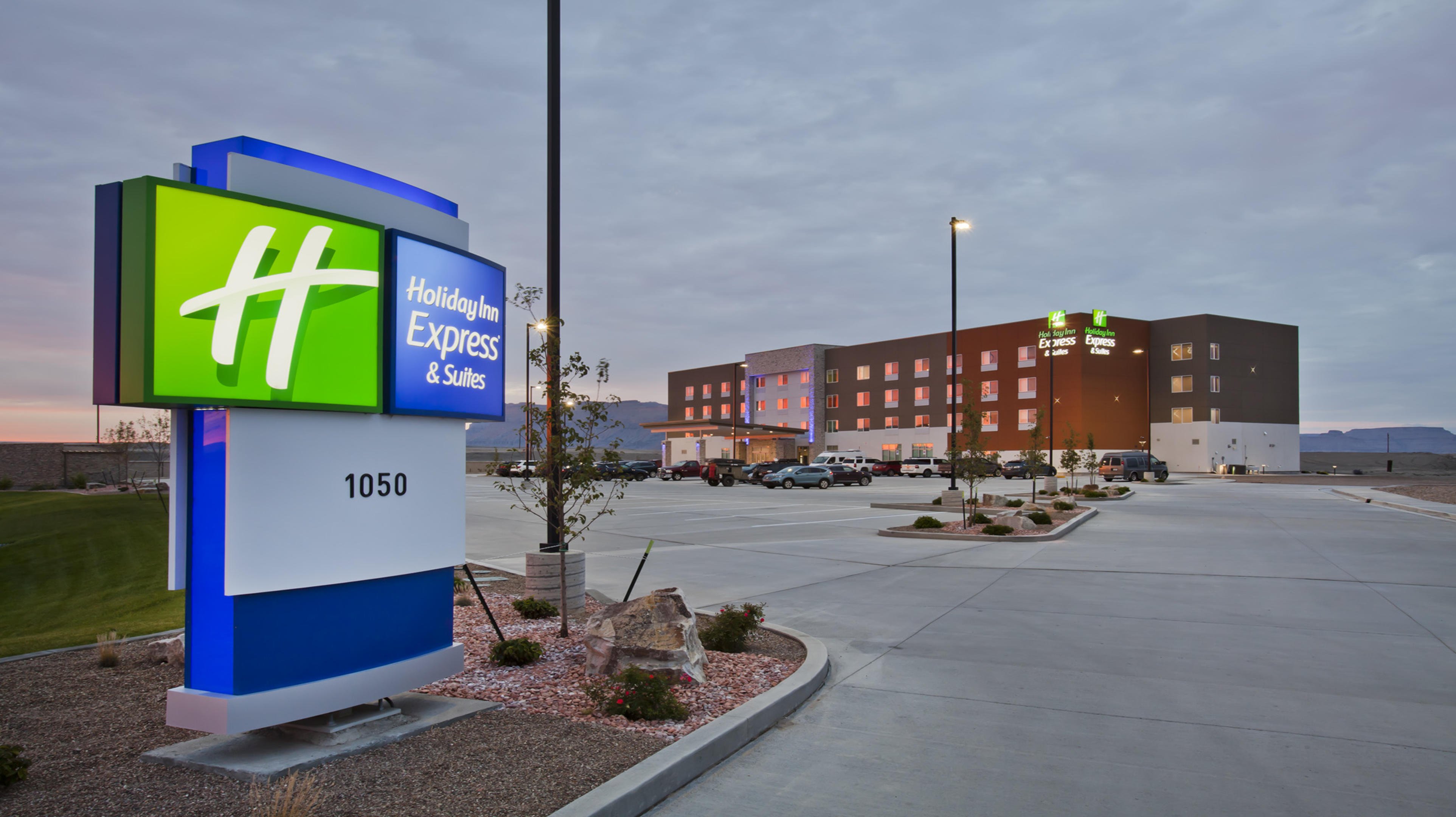 Holiday Inn Express & Stes Green River