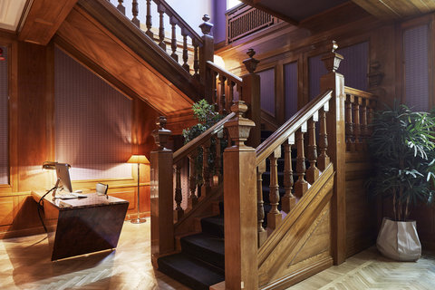 Meeting Room Hallway