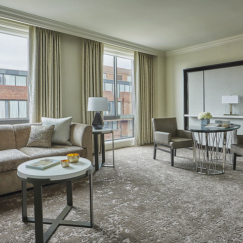 West Wing Premier Suite