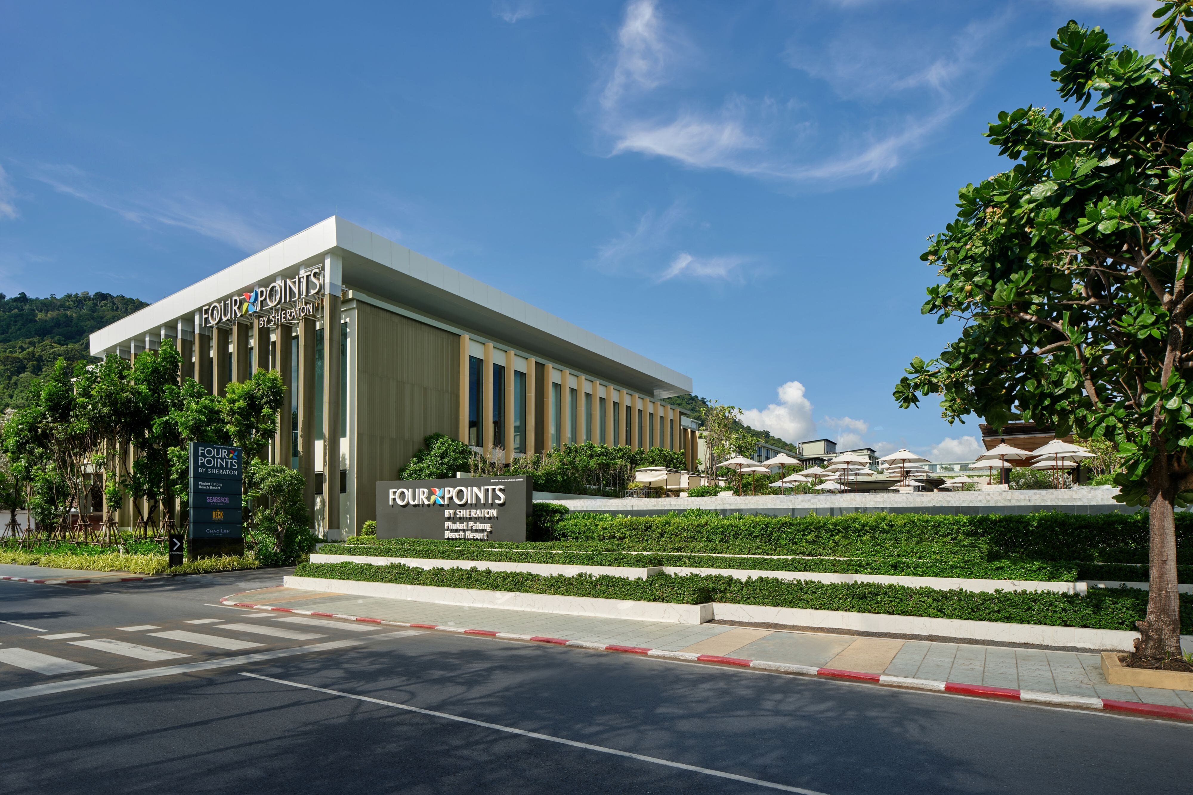 Four Points-Sheraton Phuket Beach Resort