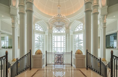 Four Seasons Hotel Doha Lobby