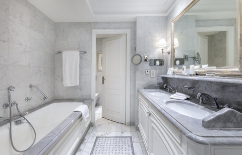 Junior Suite Vue Mer avec Jacuzzi Salle de Bain