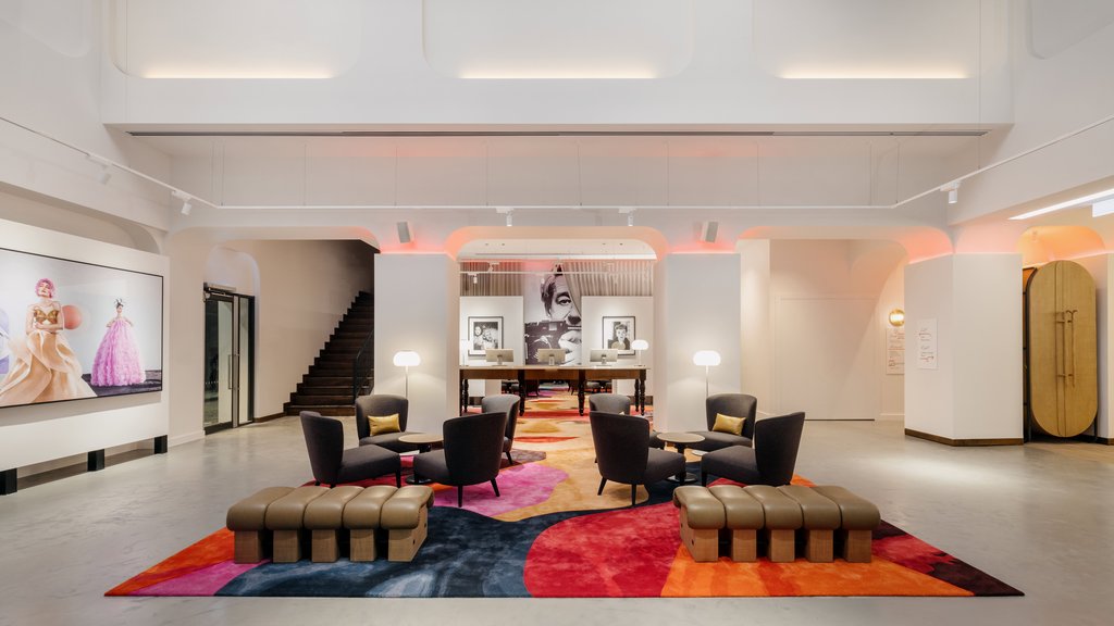 Hotel Indigo Melbourne On Flinders, an IHG Hotel