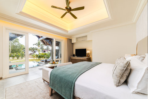 Maradiva Bedroom View